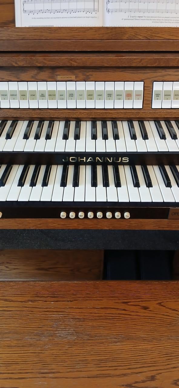 JOHANNUS ORGEL opus 1210  OP DIT MOMENT GERESERVEERD