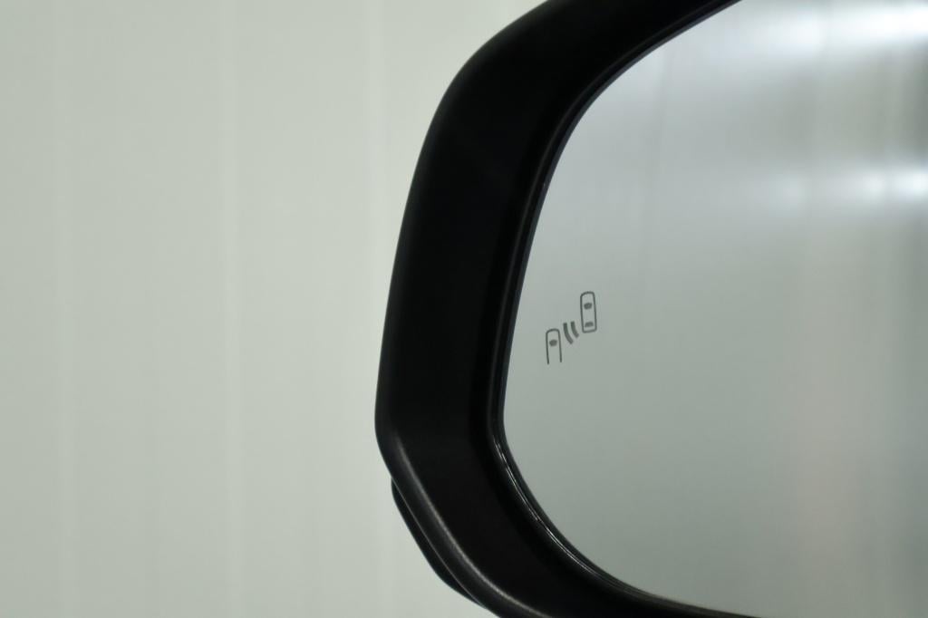 Toyota Corolla Cross hybrid 140 style