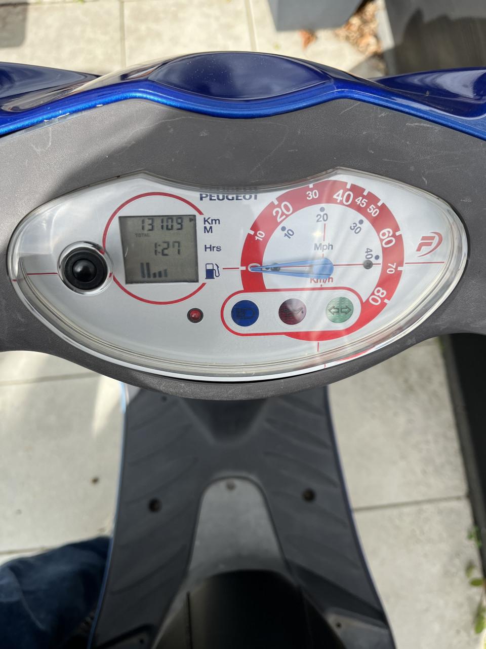 Peugeot Vivacity Scooter