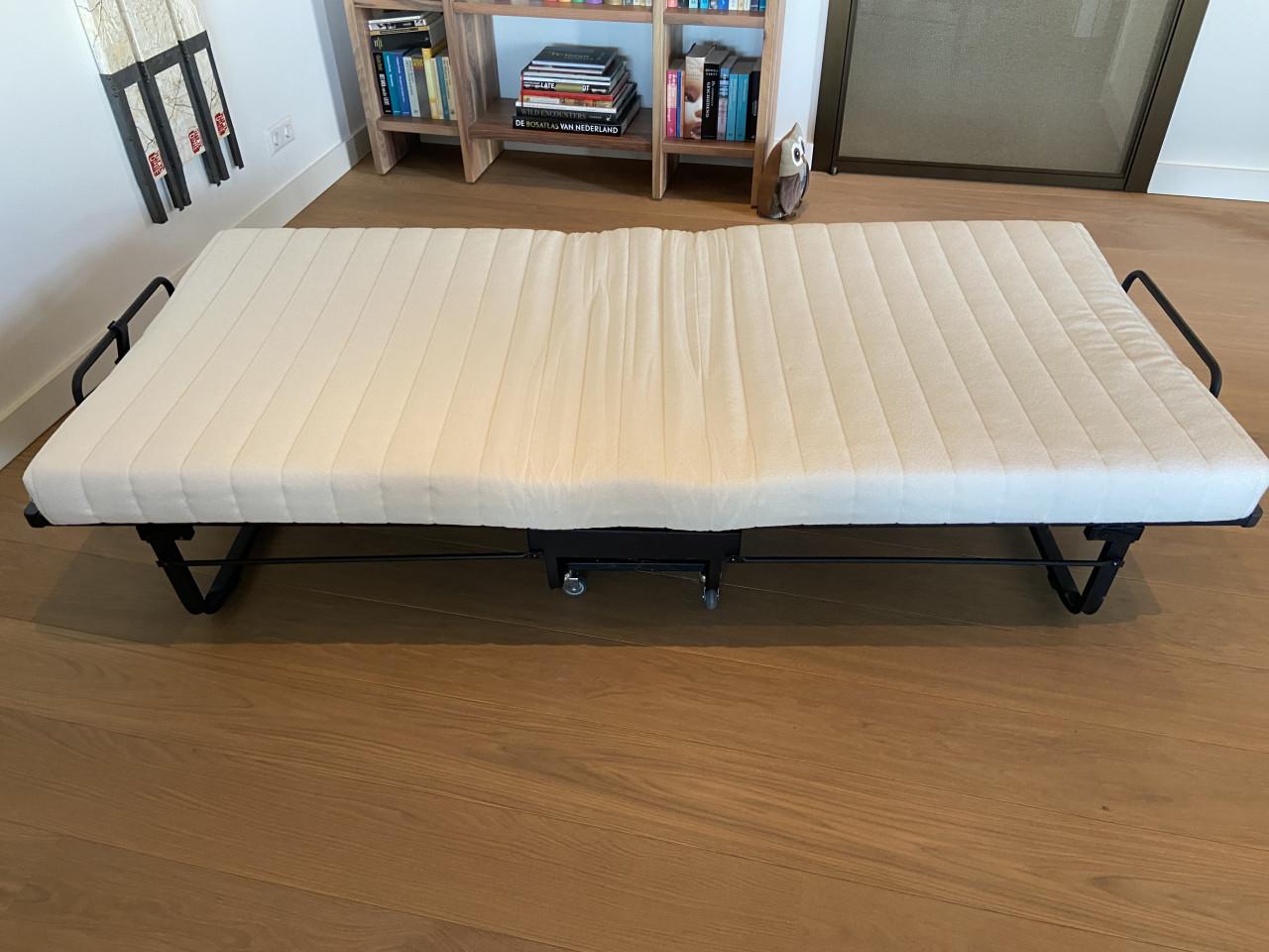 Logeerbed opklapbbar