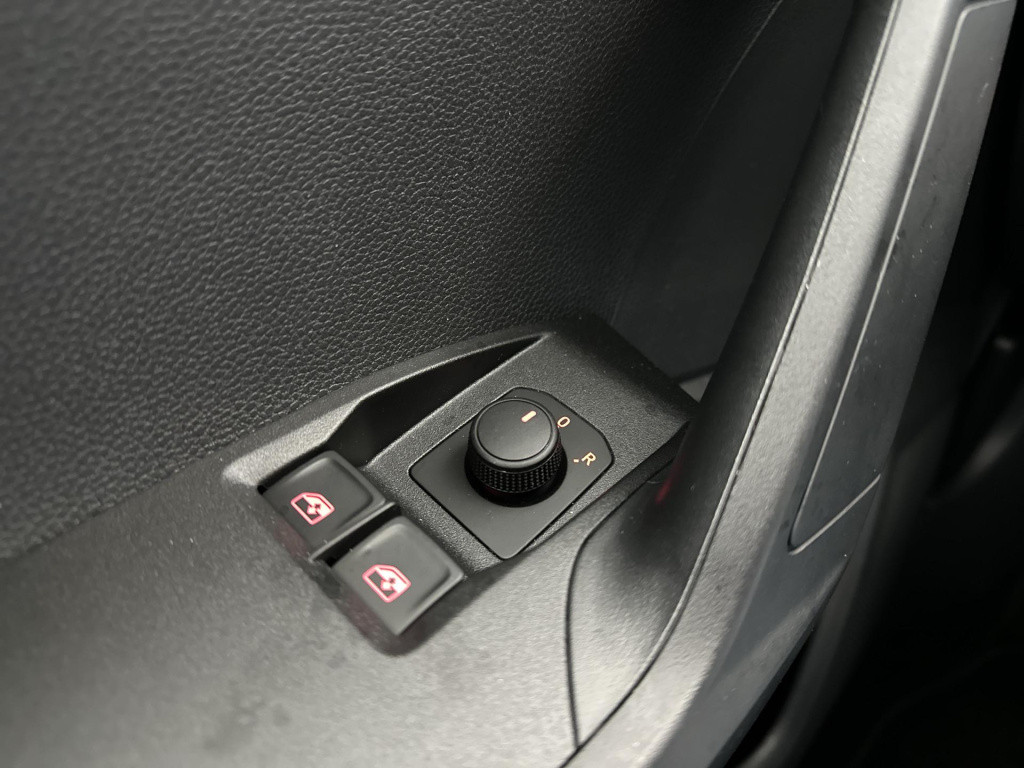 Seat Ibiza 1.0 ecotsi style privacy glass