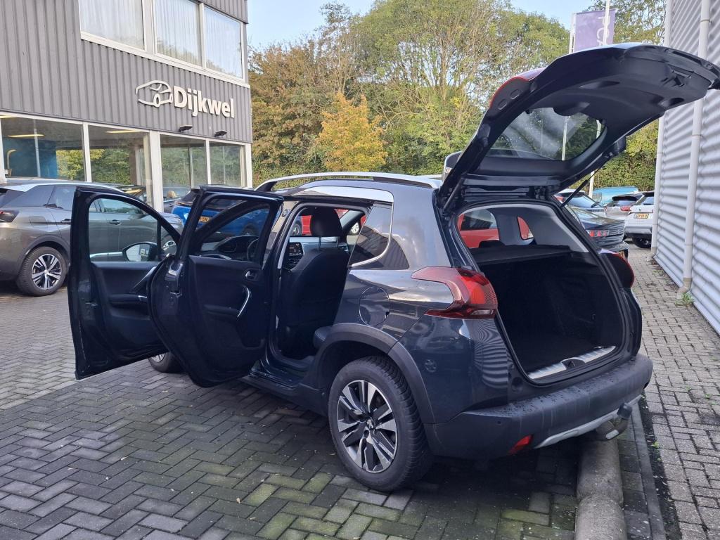 Peugeot 2008 suv 110 allure automaat clima/nav/trekhaak