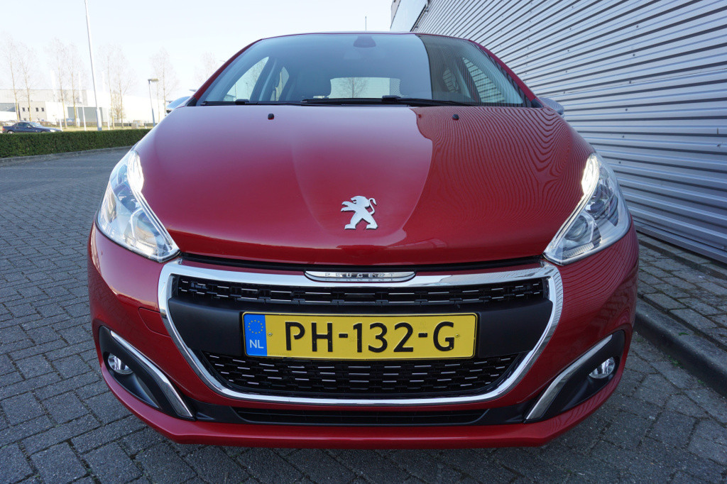 Peugeot 208 1.2 puretech allure climate / cruise / navi / lm velgen / nap