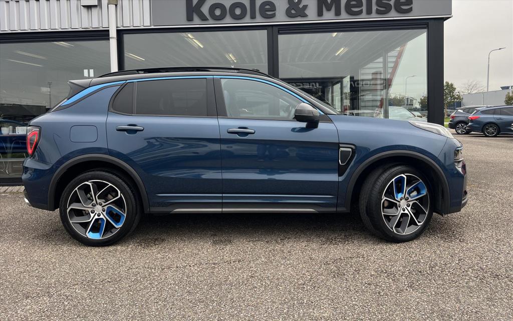 Lynk & Co 01 1.5 261pk phev 7dcth , panodak , adaptive cc ,stuur en stoelve