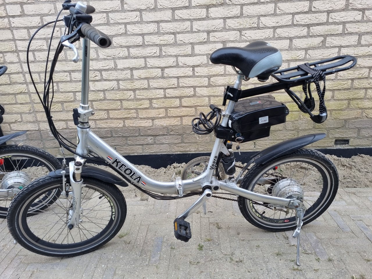 2 elektrische vouwfietsen