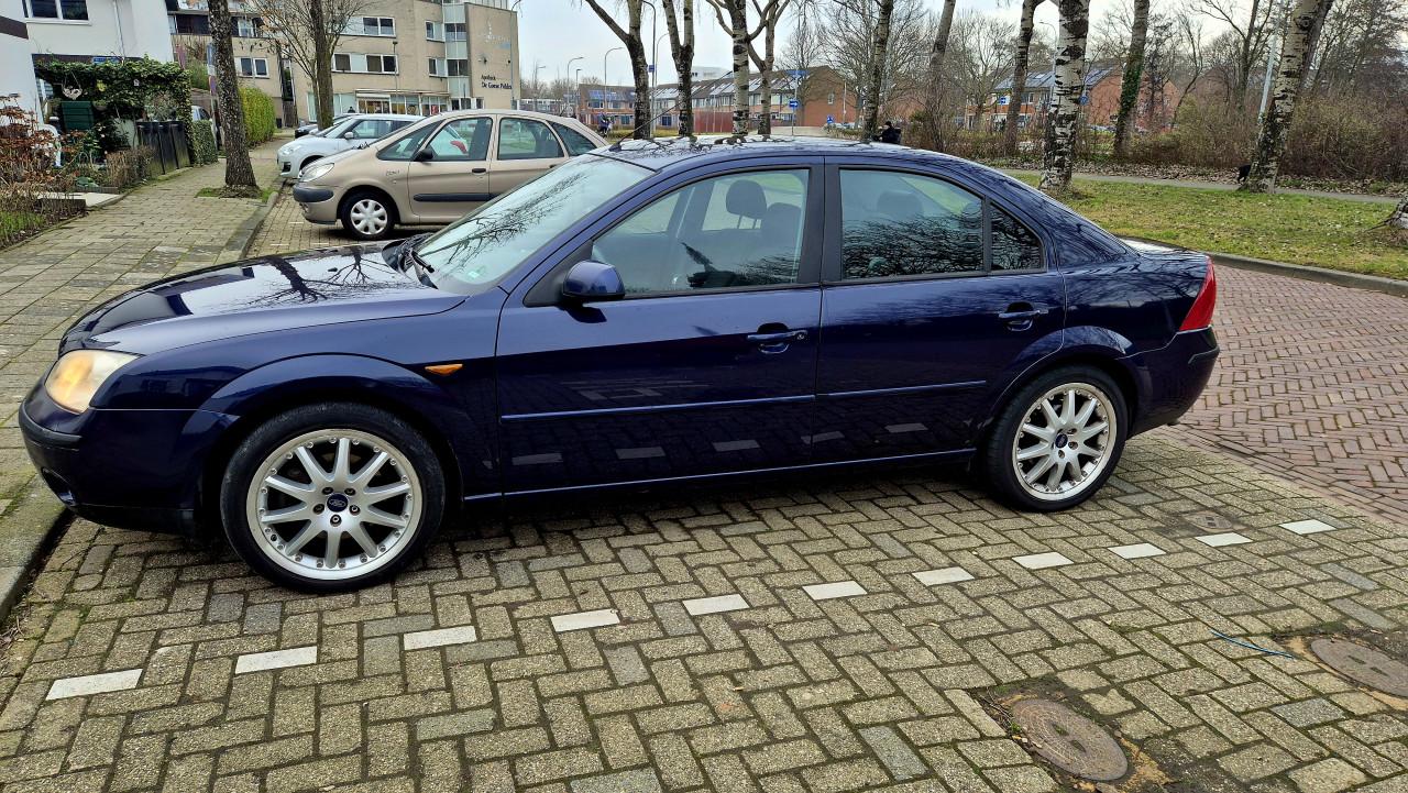 Ford Mondeo 2001 | automaat | trekhaak | dakraam