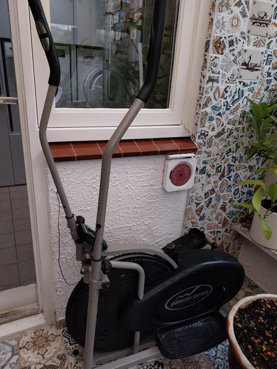 Powerpeak Elliptical Trainer Crosstrainer Hometrainer