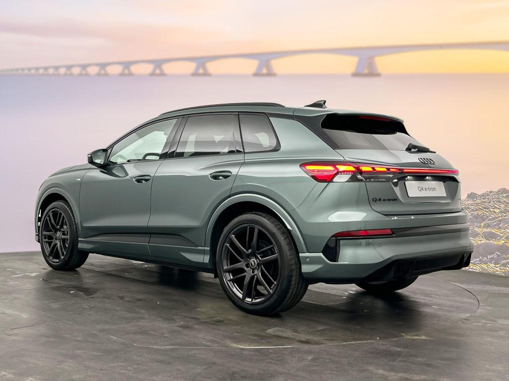 Audi Q4 E-tron s edition e-tron 55 82 kwh 250 kw / 340 pk suv ele