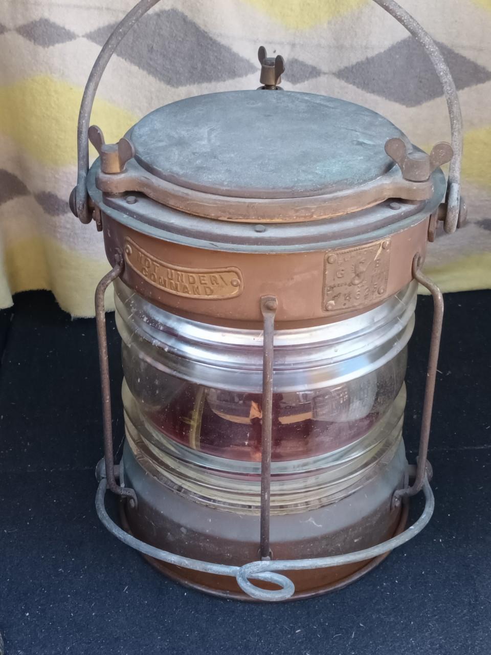 Zware scheepslamp
