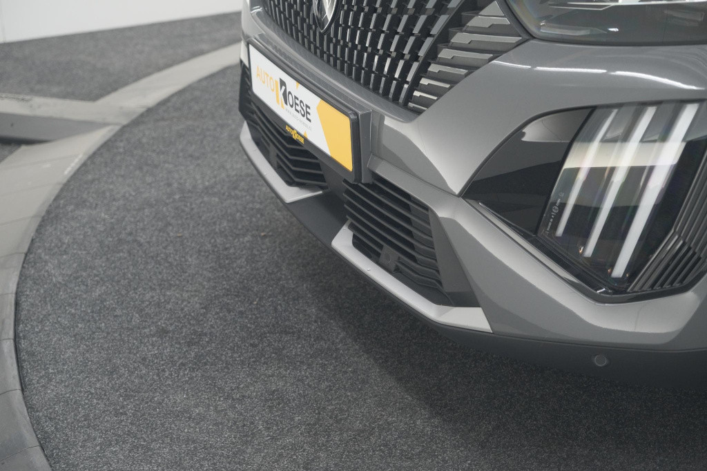 Peugeot 2008 puretech 130 eat8 gt | 360 camera | stoelmassage | adaptieve c