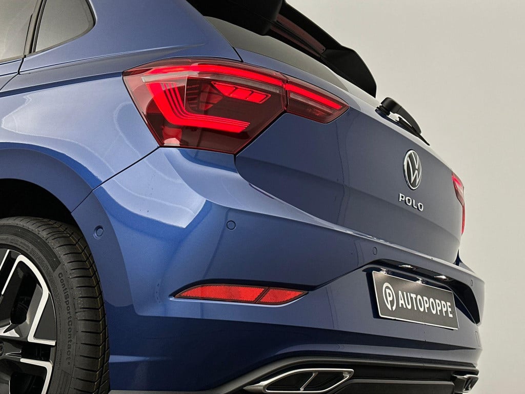 Volkswagen Polo r-line edition 1.0 tsi 70 kw / 95 pk hatchback 7 v