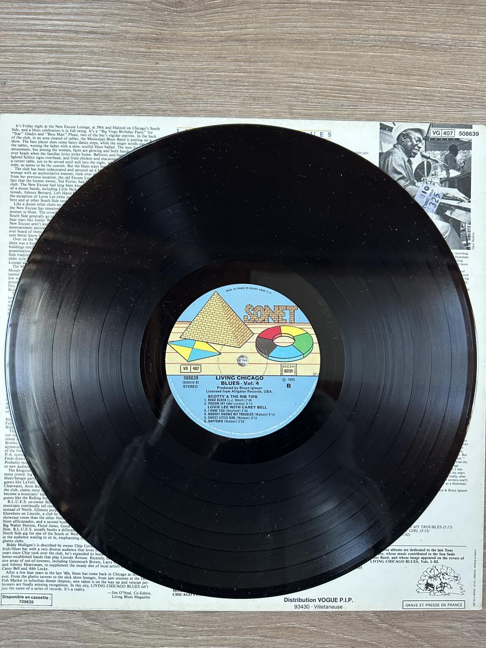 Living Chicago Blues vinyl