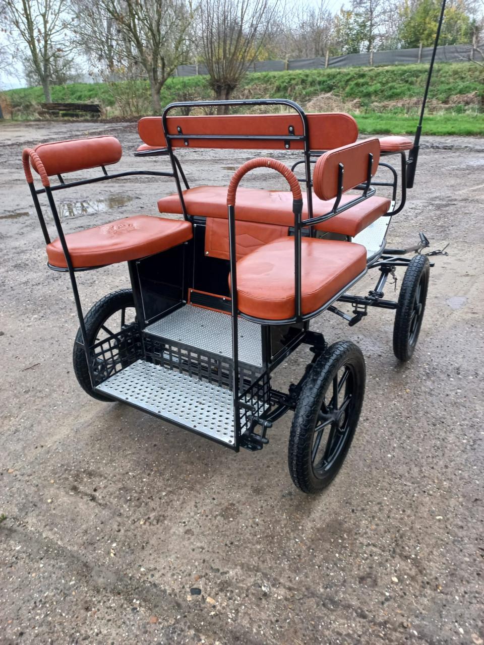 Recreatiewagen pony maat