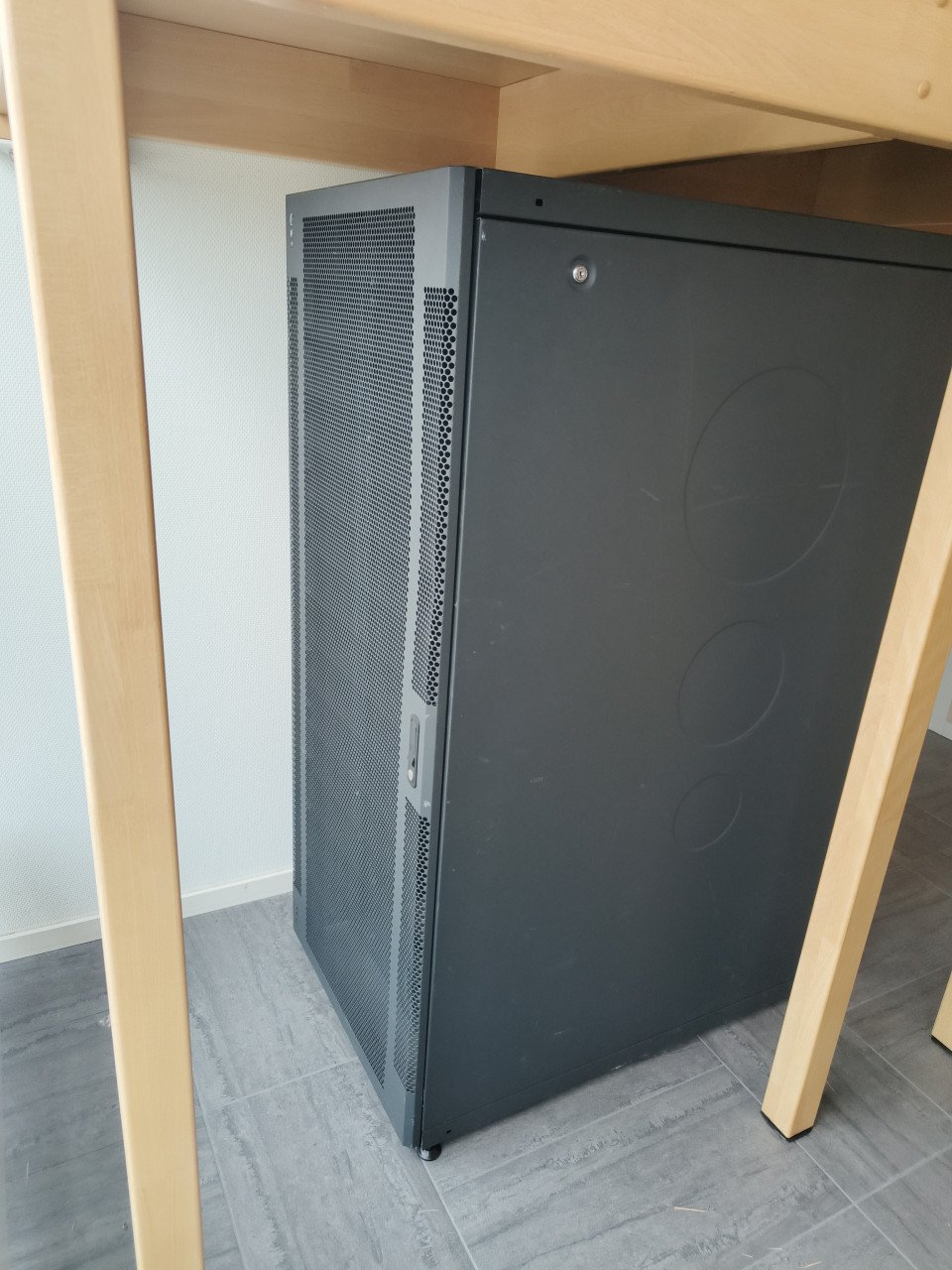 Serverkast / Patchkast / 19 inch rack 22U