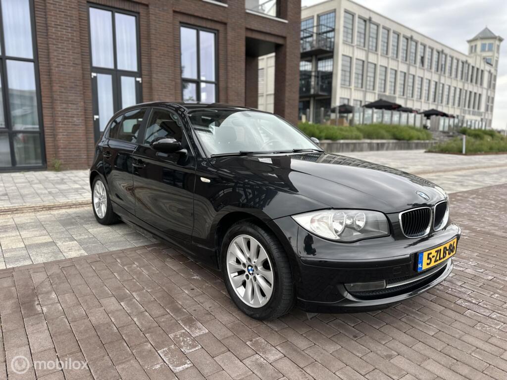 BMW 1-serie 116i High Executive Clima km188.910 5Deurs BJ2009