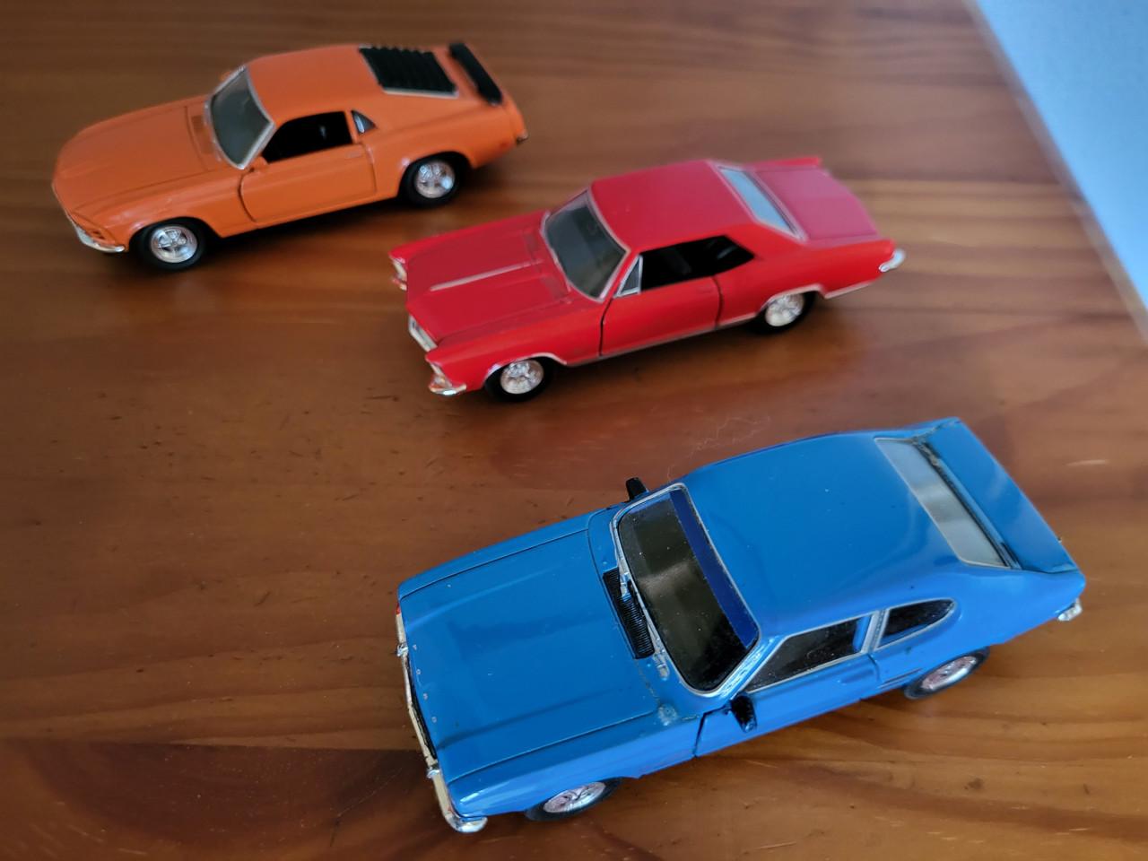 7x autotjes van welly ong 12 cm