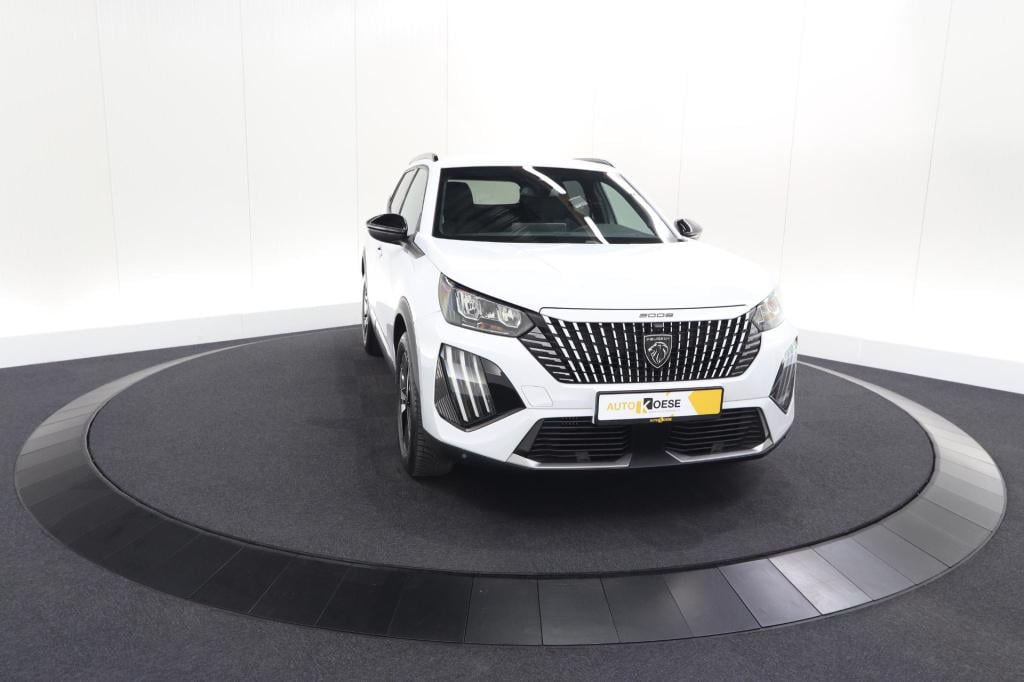 Peugeot 2008 puretech 130 eat8 allure | 360 camera | dodehoekdetectie | app