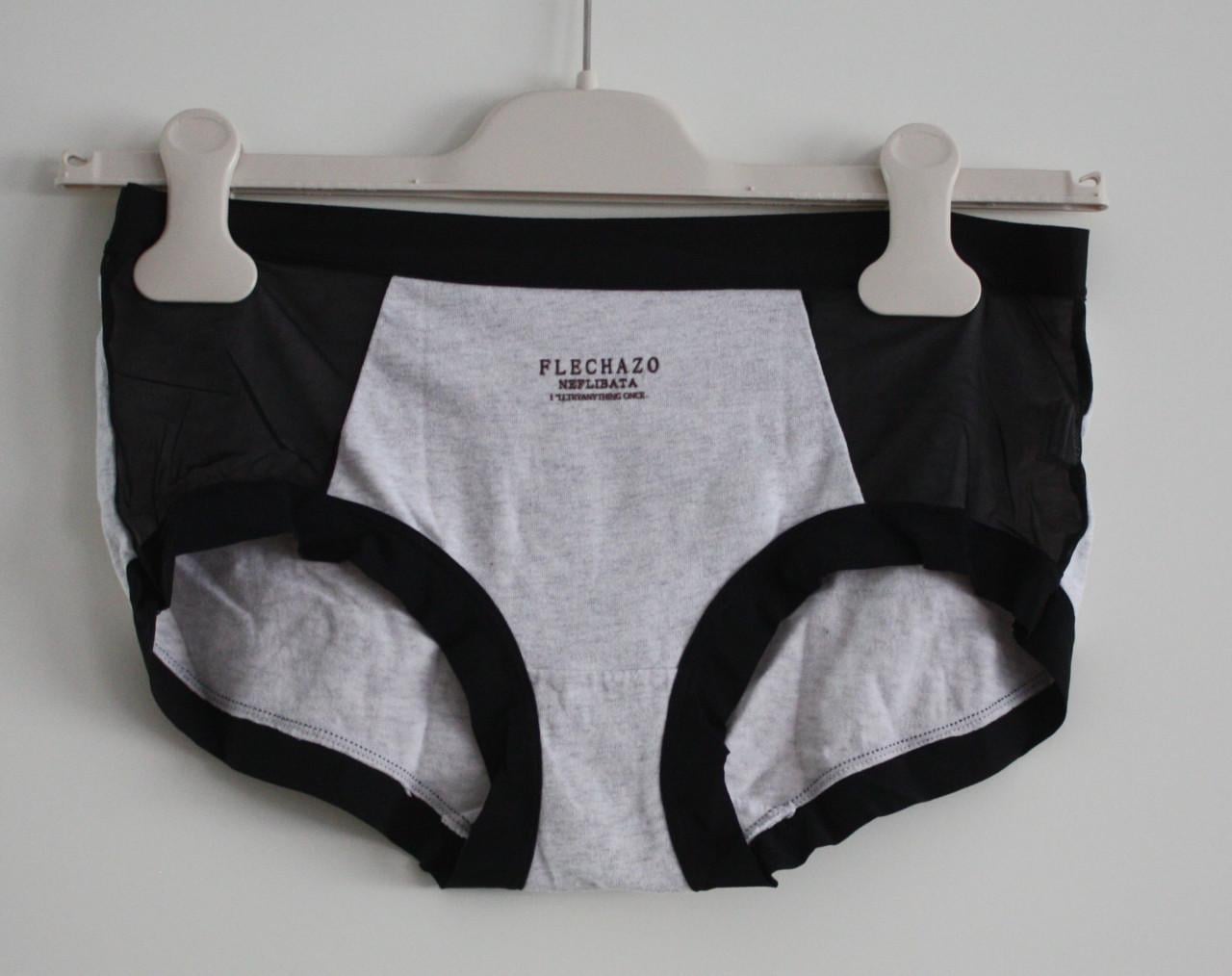 Onder broek grijs zwart tekts maat l