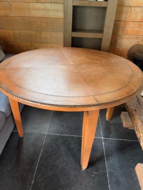 Ronde massief grenenhouten tafel