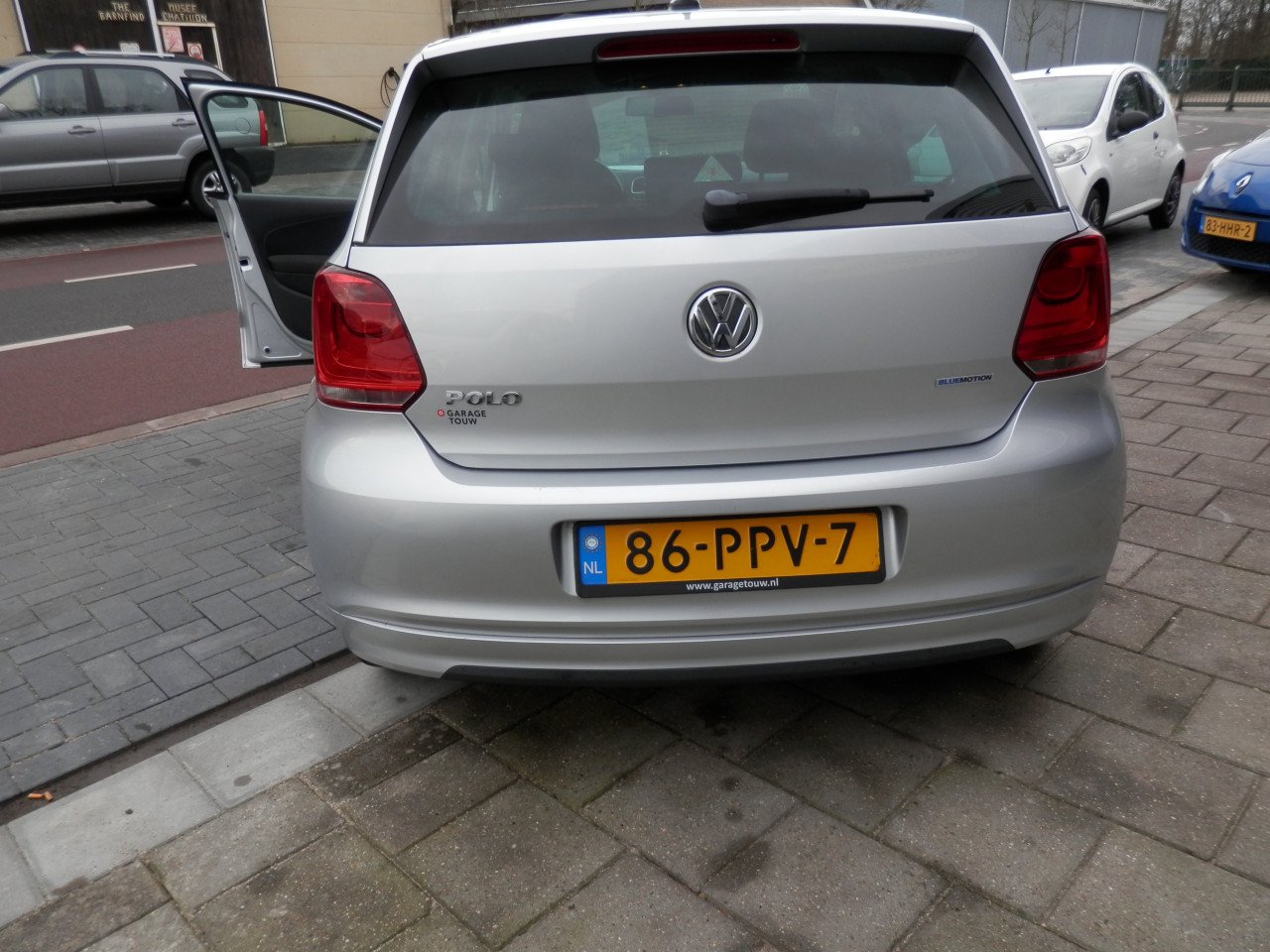 Auto Garant Biedt Aan: Volkswagen Polo 1.2 TDI Bluemotion Comfortline
