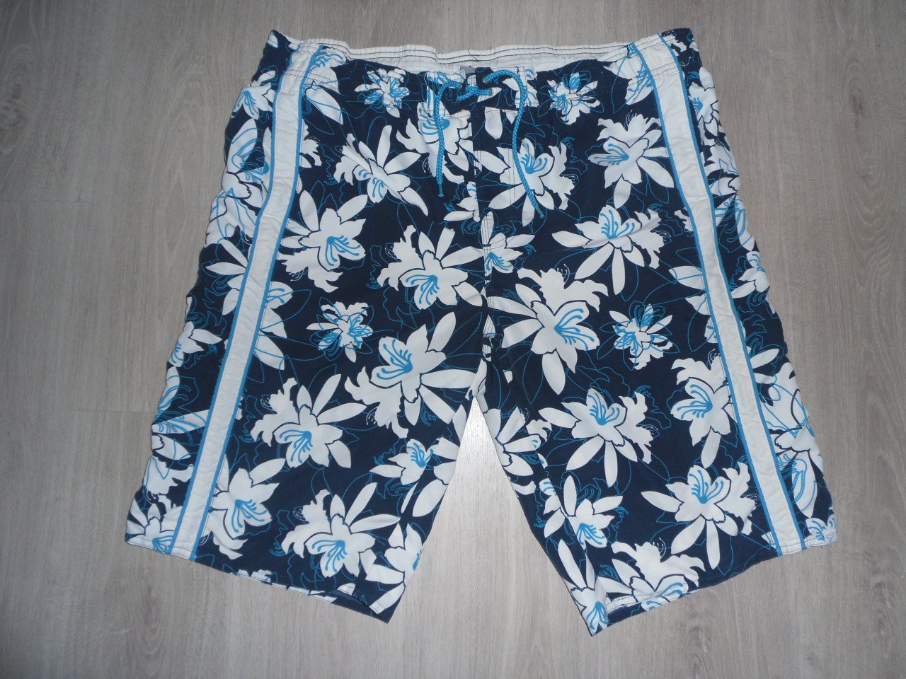 KLEDING