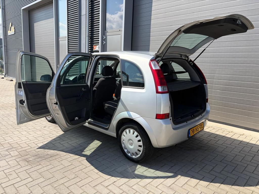 Opel Meriva 1.6-16v essentia/104.000 nap/2e eigenaar/airco/hele nette auto/