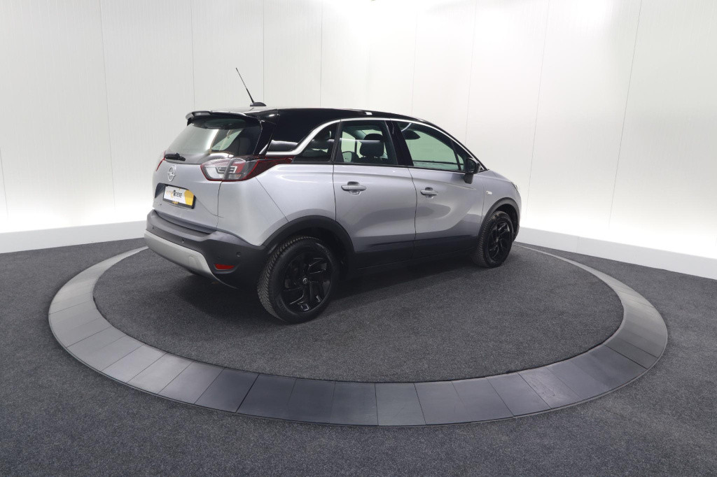 Opel Crossland X 130 turbo at6 innovation | camera | dodehoekdetectie | app