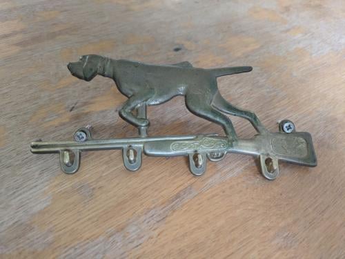 Vintage messing hond/jachtgeweer sleutelhanger rek