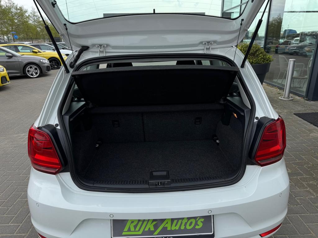 Volkswagen Polo 1.2 tsi r-line * pdc 2x * airco * 17 inch