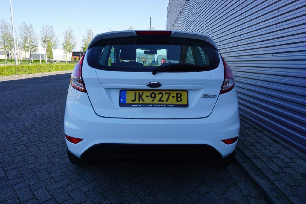 Ford Fiesta 1.0 style 1e eigenaar - airco / navi / cruise / elektr. ramen /