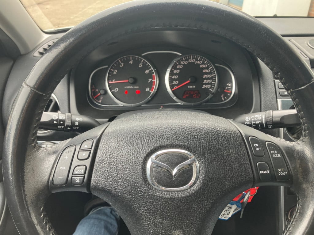 Mazda 6 1.8i touring airco leder