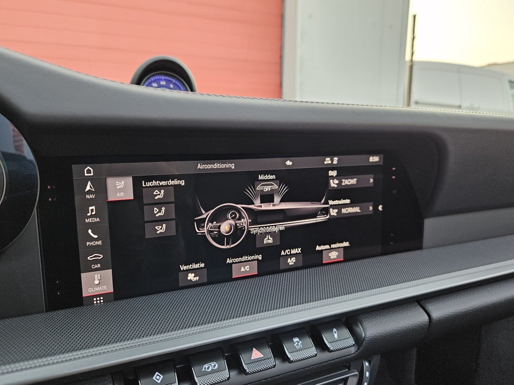 Porsche 911 cabrio 3.0 carrera s | sport design | sport chrono | bose