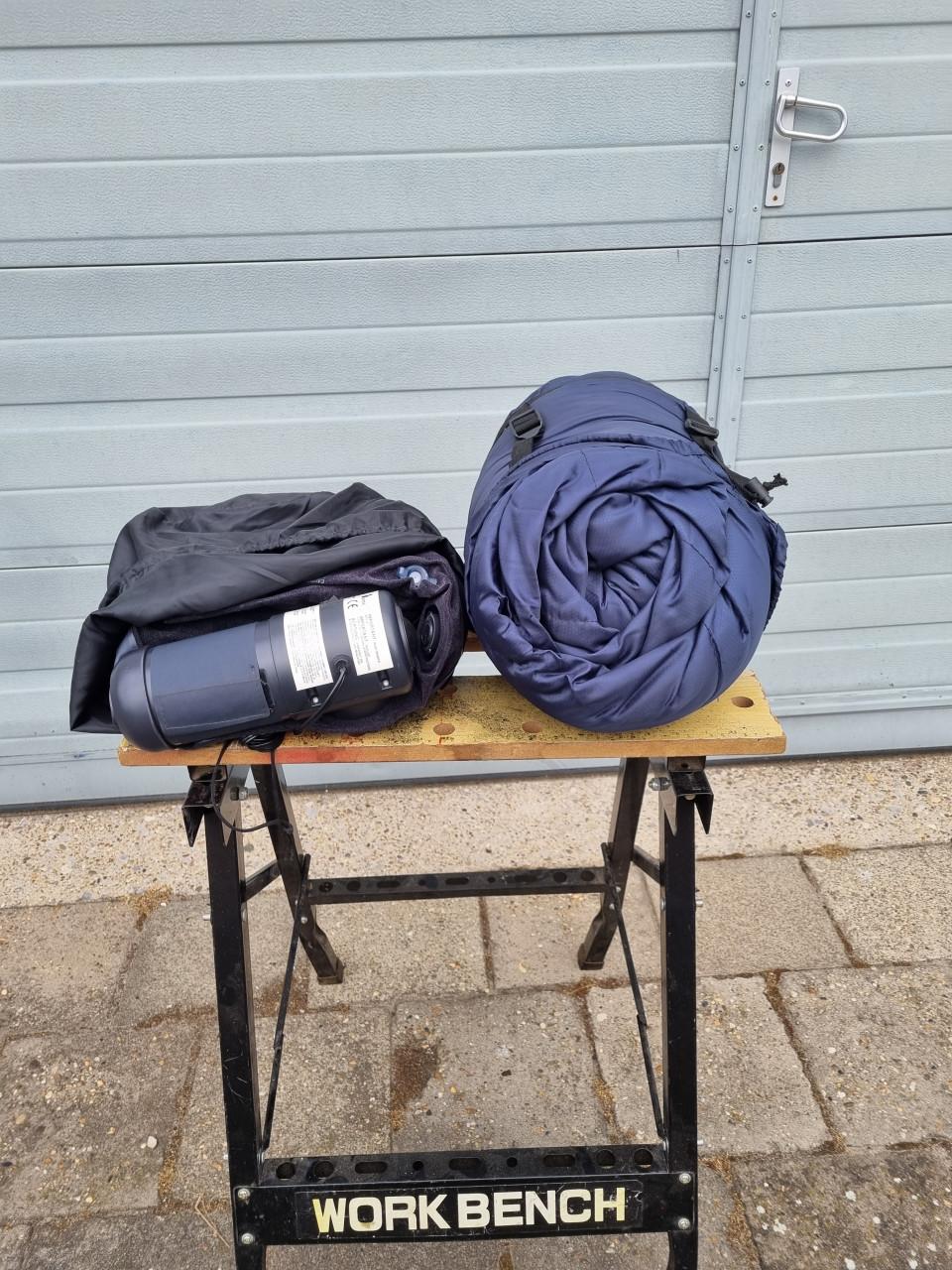 Diverse kampeer en campingspullen