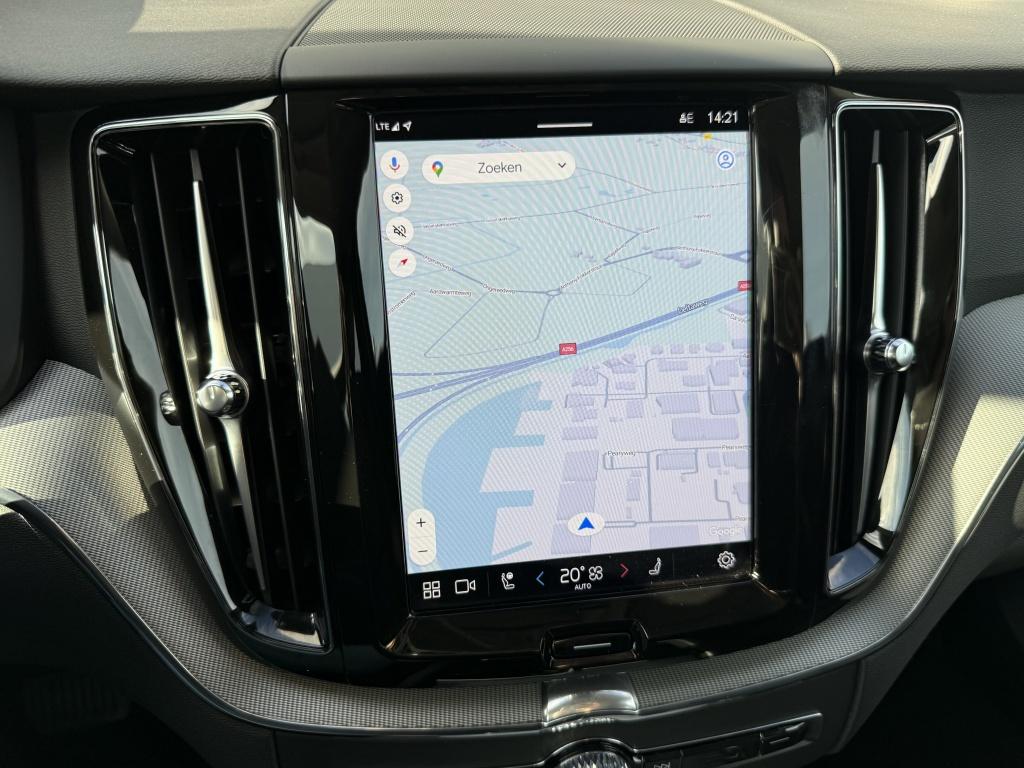 Volvo XC60 t6 398pk recharge plus dark| panodak| adap.cruise| 360camera| aw