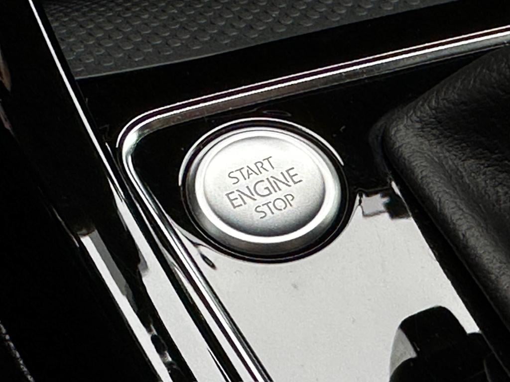 Volkswagen Touran 1.5 tsi 150pk dsg highline 7-persoons | dode hoek | virtu