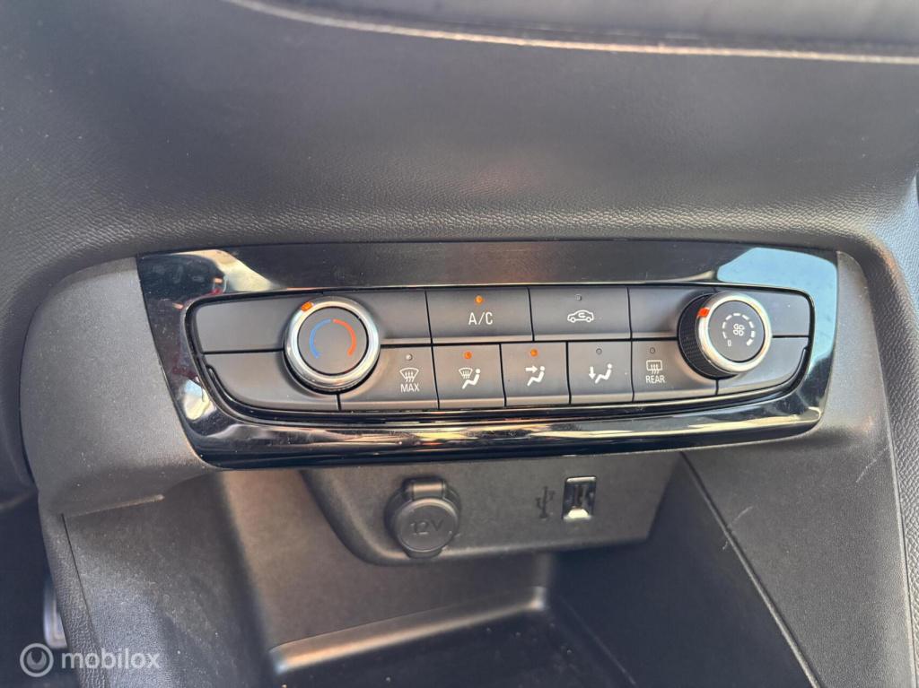 Opel Corsa 1.2 black line + nw d.riem