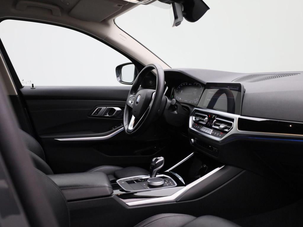 BMW 3-serie touring 330e edrive edition | automaat | lmv | leder | parkeer 