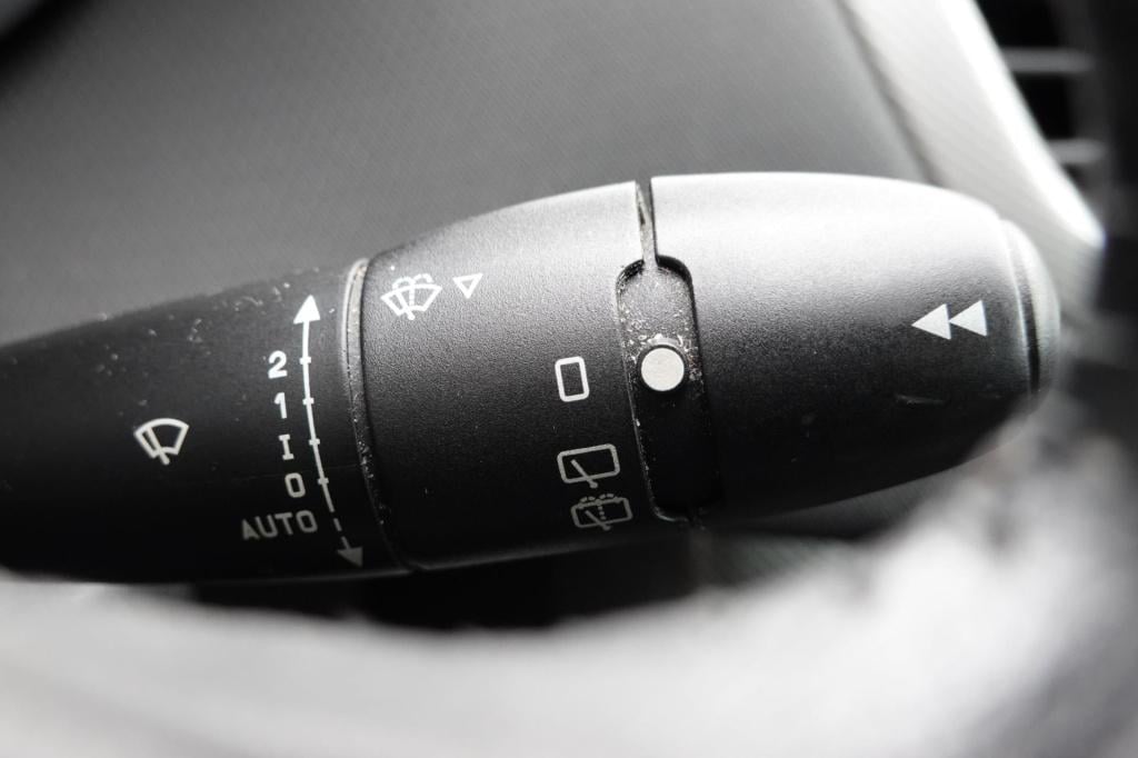 Peugeot 207 1.6 vti xs