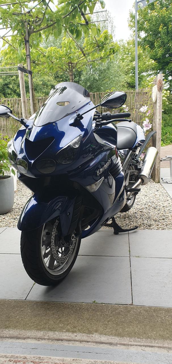 Kawasaki ZZ-R1400
