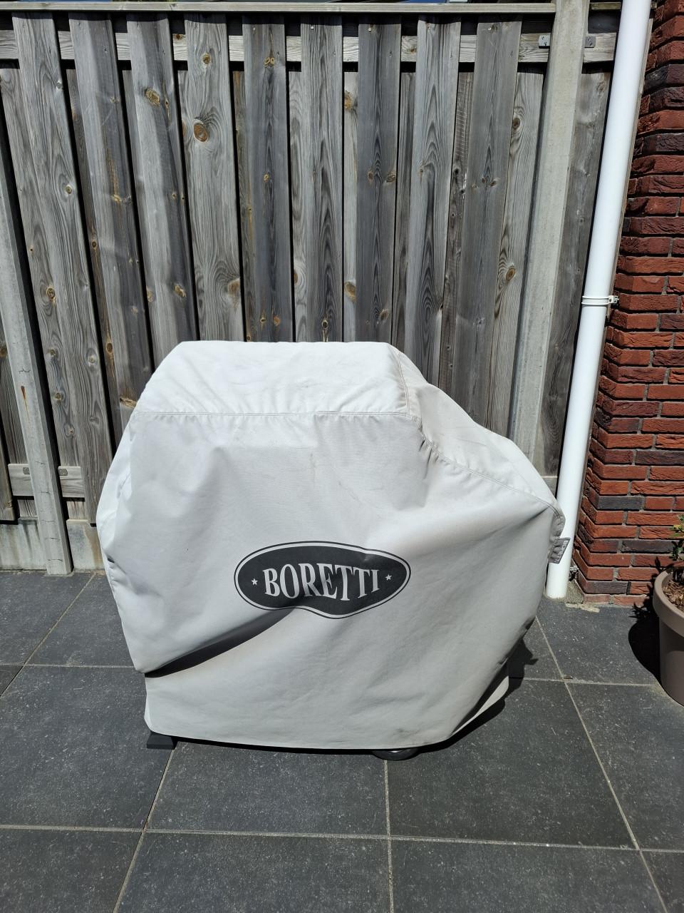 Te koop: mooie Boretti barbecue