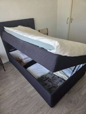 Twijfelaar bed
