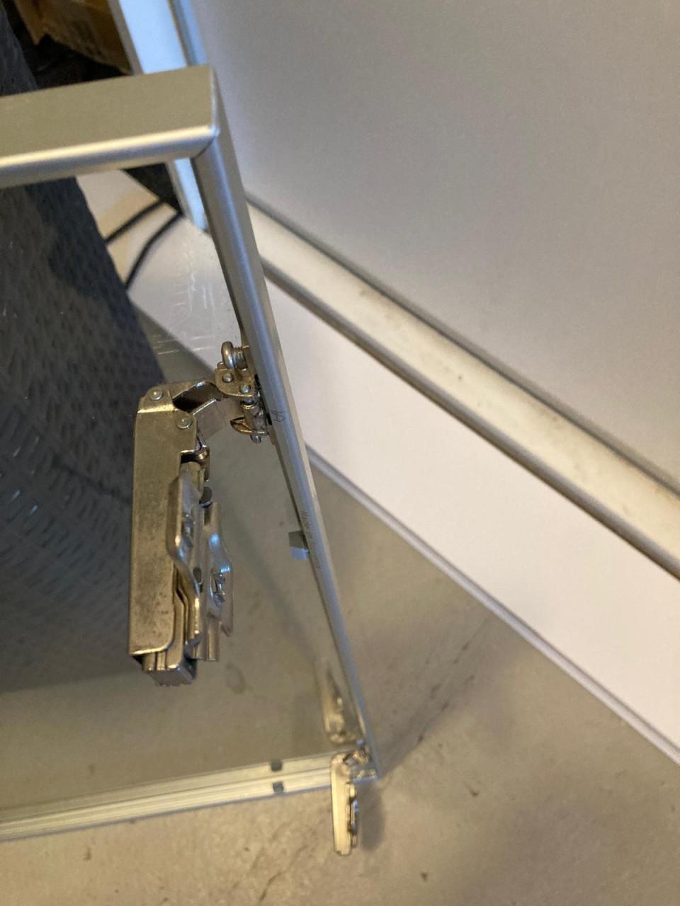 2x Ikea deur Besta kast