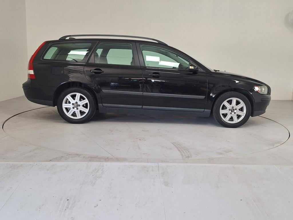Volvo V50 1.8 momentum | trekhaak | airco | cruise control