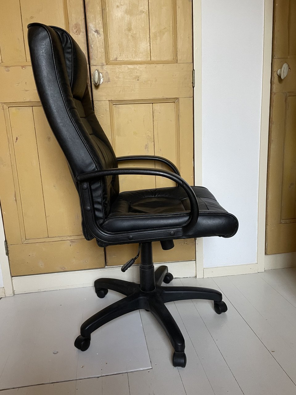 BUREAU STOEL