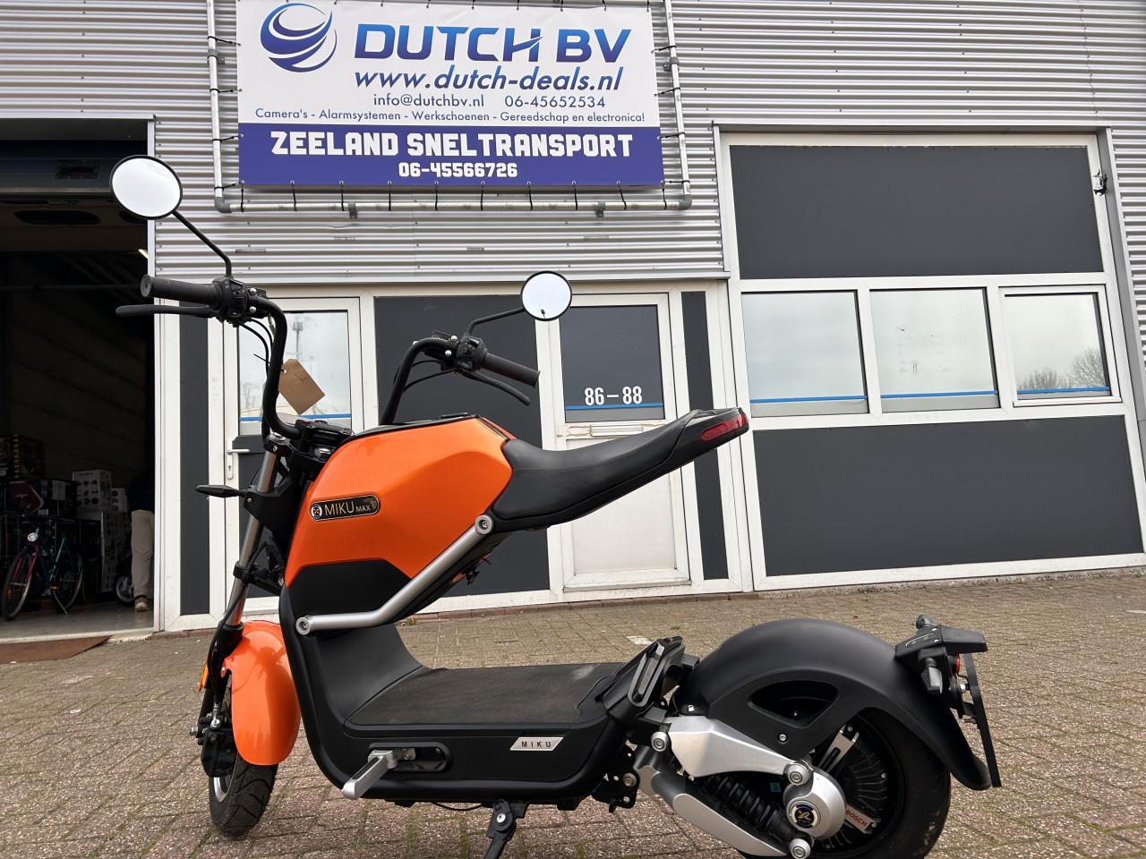 Sunra Miku Max E-scooter