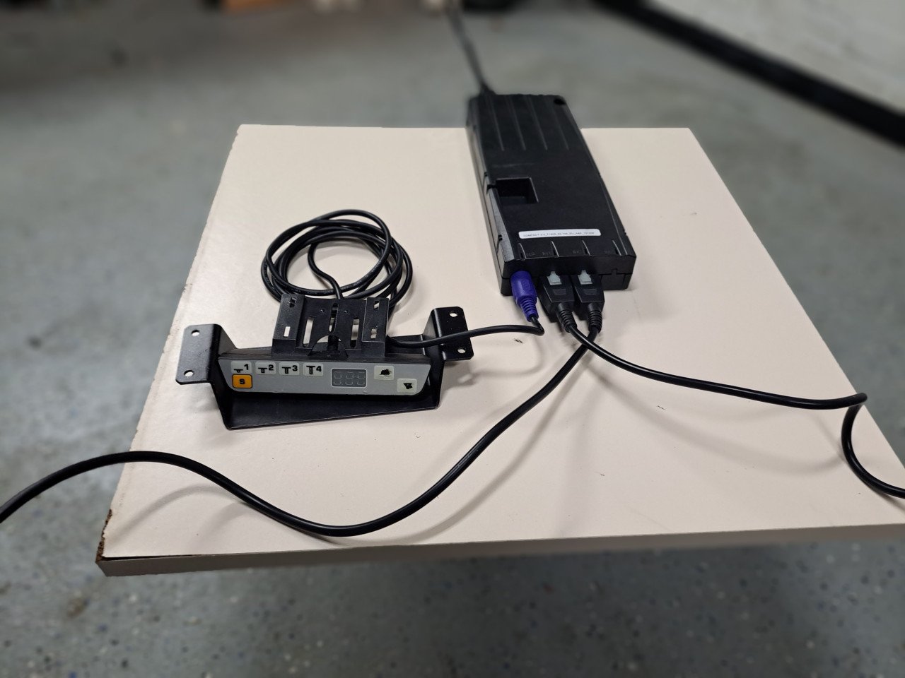 Elektrisch bureauonderstel   ( zonder blad)