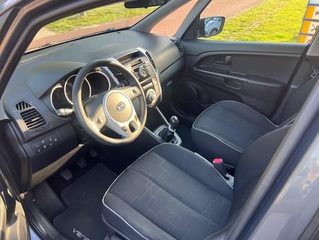 Kia Venga 1.4 cvvt x-tra