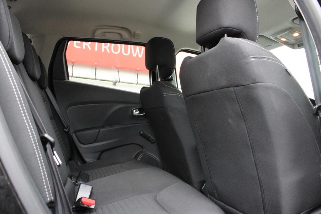 Renault Clio estate 0.9 tce limited