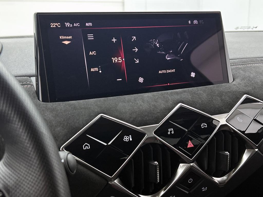 Ds Ds 3 130pk automaat performance line | rijklaar | 360 camera | keyless s