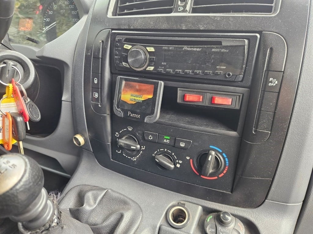 Peugeot Expert 2.0 hdif 130 pk